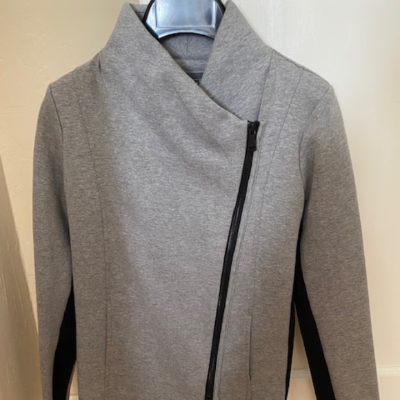 Vince Jackets & Blazers - Vince Gray Cotton Zip-Up Moto Jacket